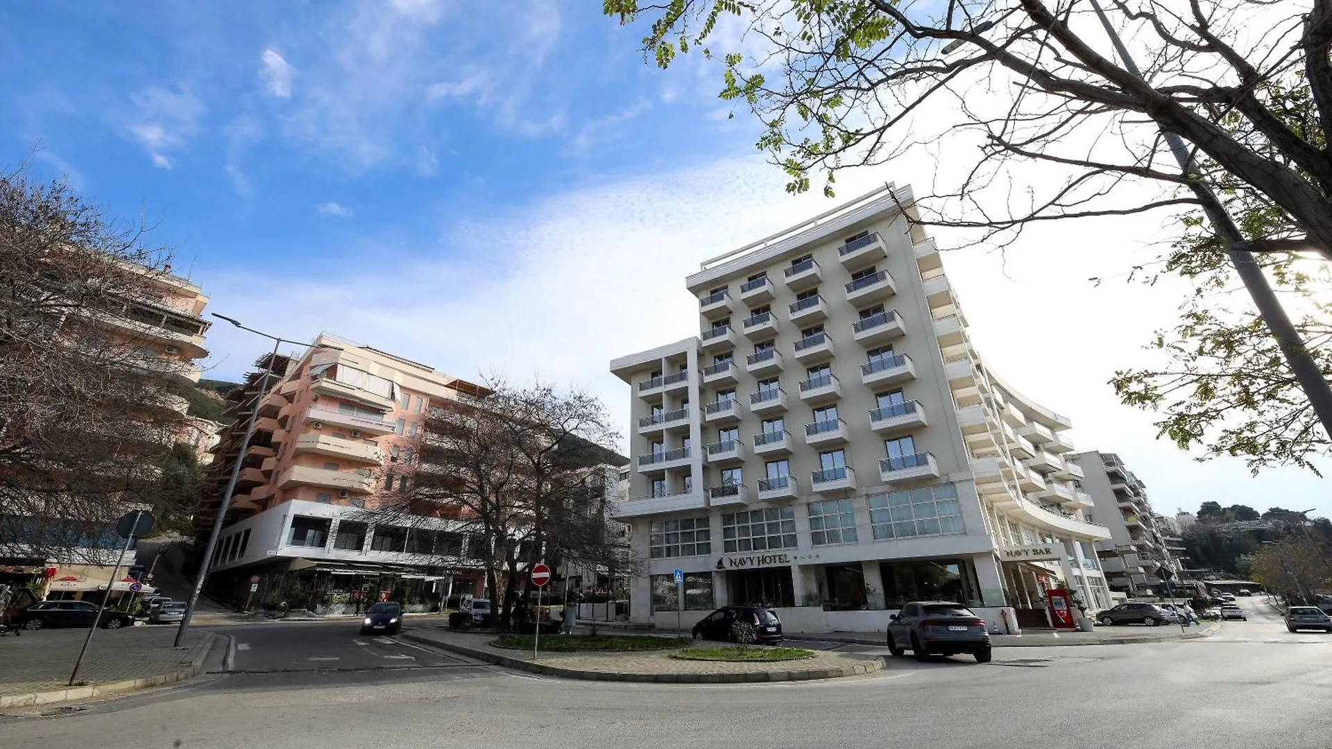 H&M Hotel Vlorë Albania