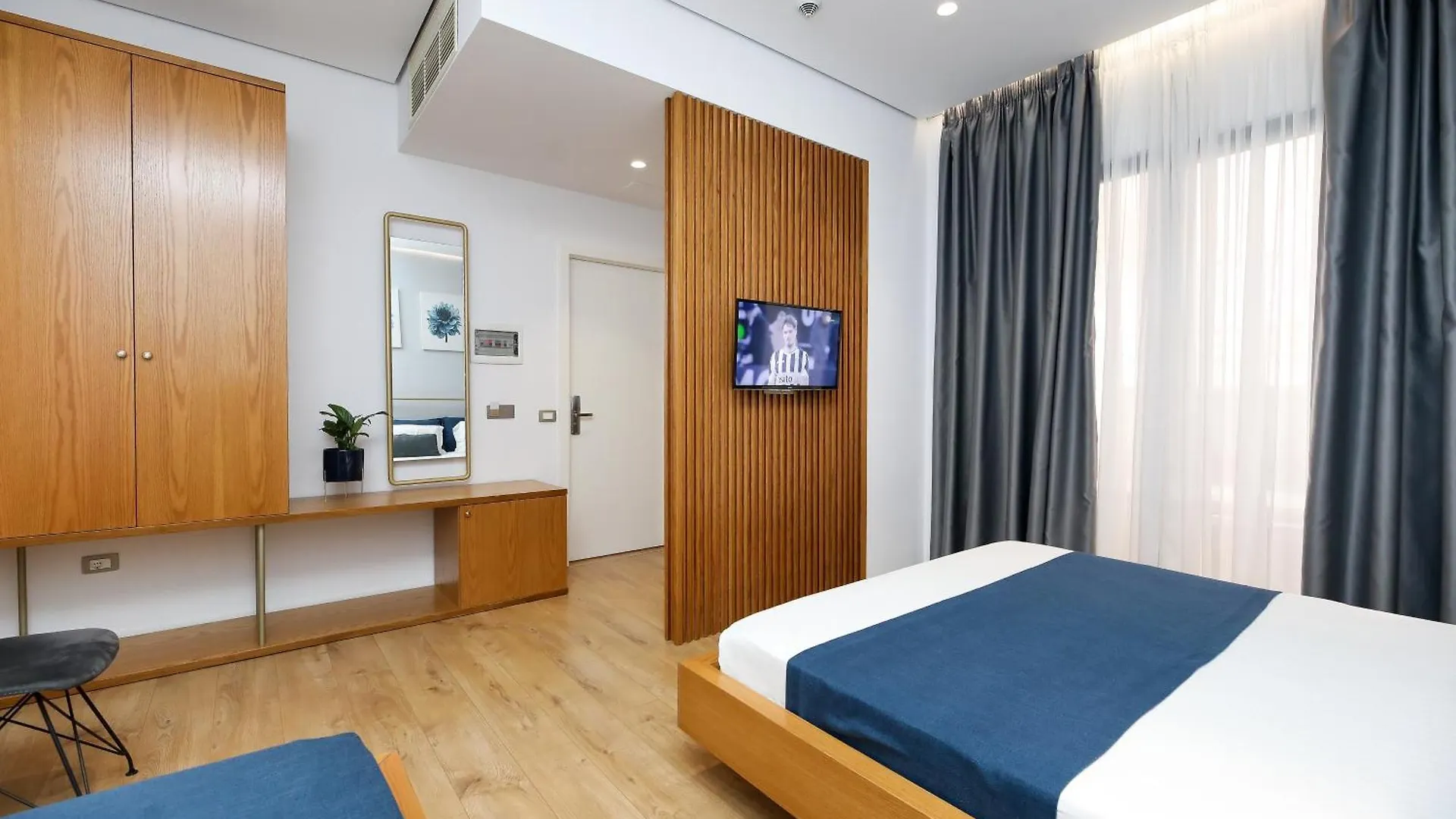 H&M Hotel Vlorë