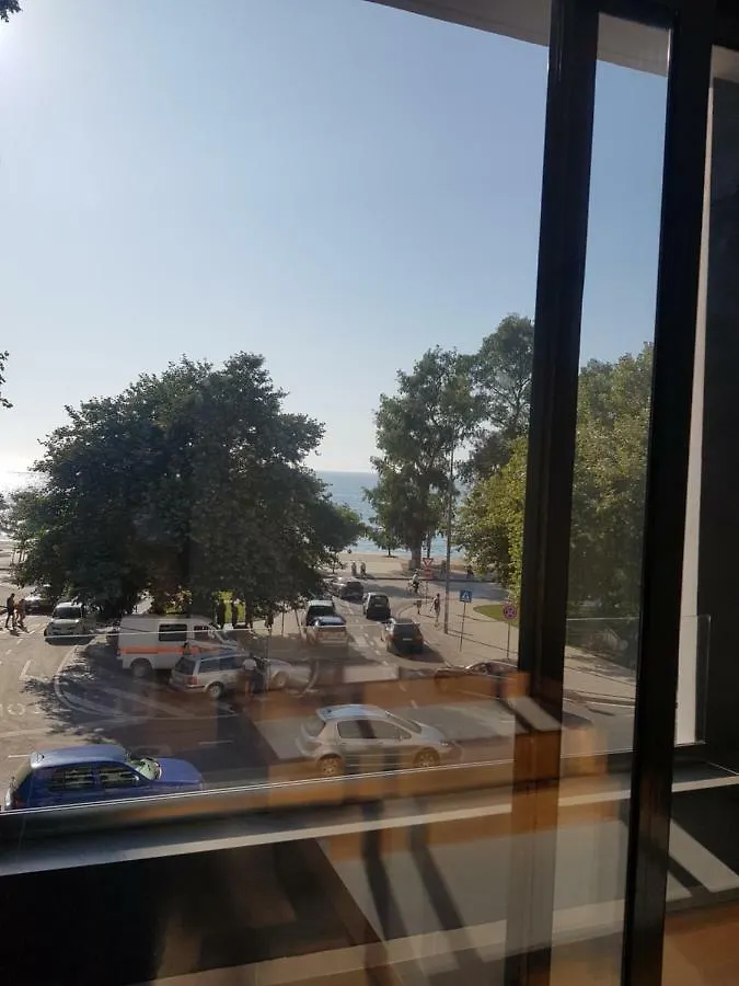 H&M Hotel Vlorë